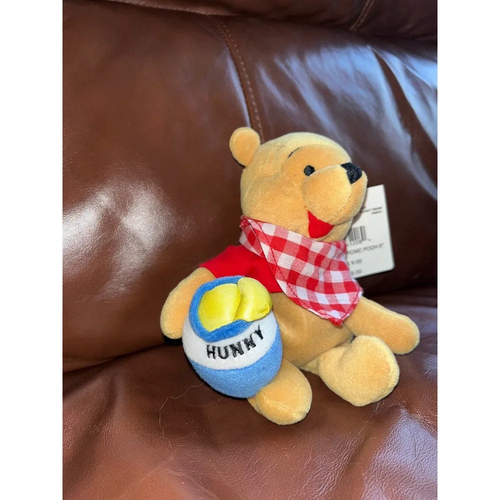 Disney Store Winnie the Pooh Mini Bean Bag Plush Gingham‎ Scarf Honey Pot NWT